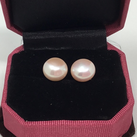 Naturally Lavender Cultured Pearl Set of Graduated Necklace & Earrings in Gold Plated Sterling Silver